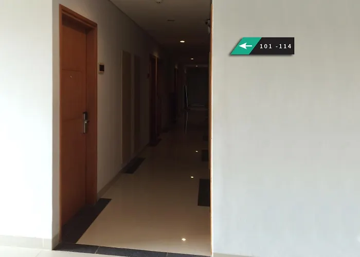 吉兹会议酒店 2*